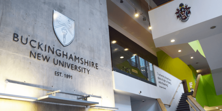 BUCKINGHAMSHIRE NEW UNIVERSITY
